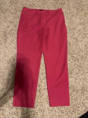 White House Black Market Pink Cropped Ankle Pants